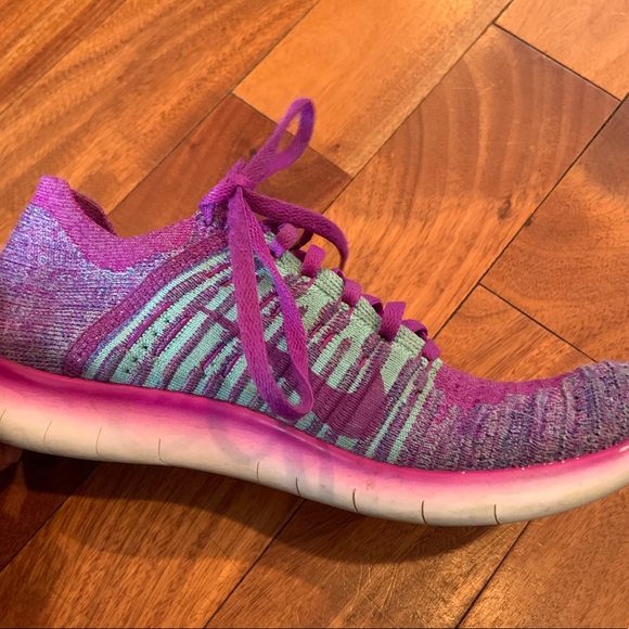 Nike Free Run Flyknit - Picture 3 of 4
